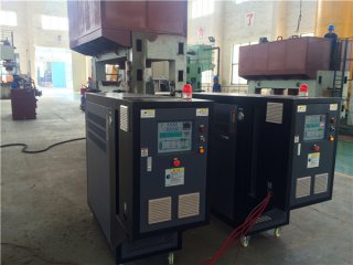導(dǎo)熱油電加熱器如何脫水排氣呢？3大原則